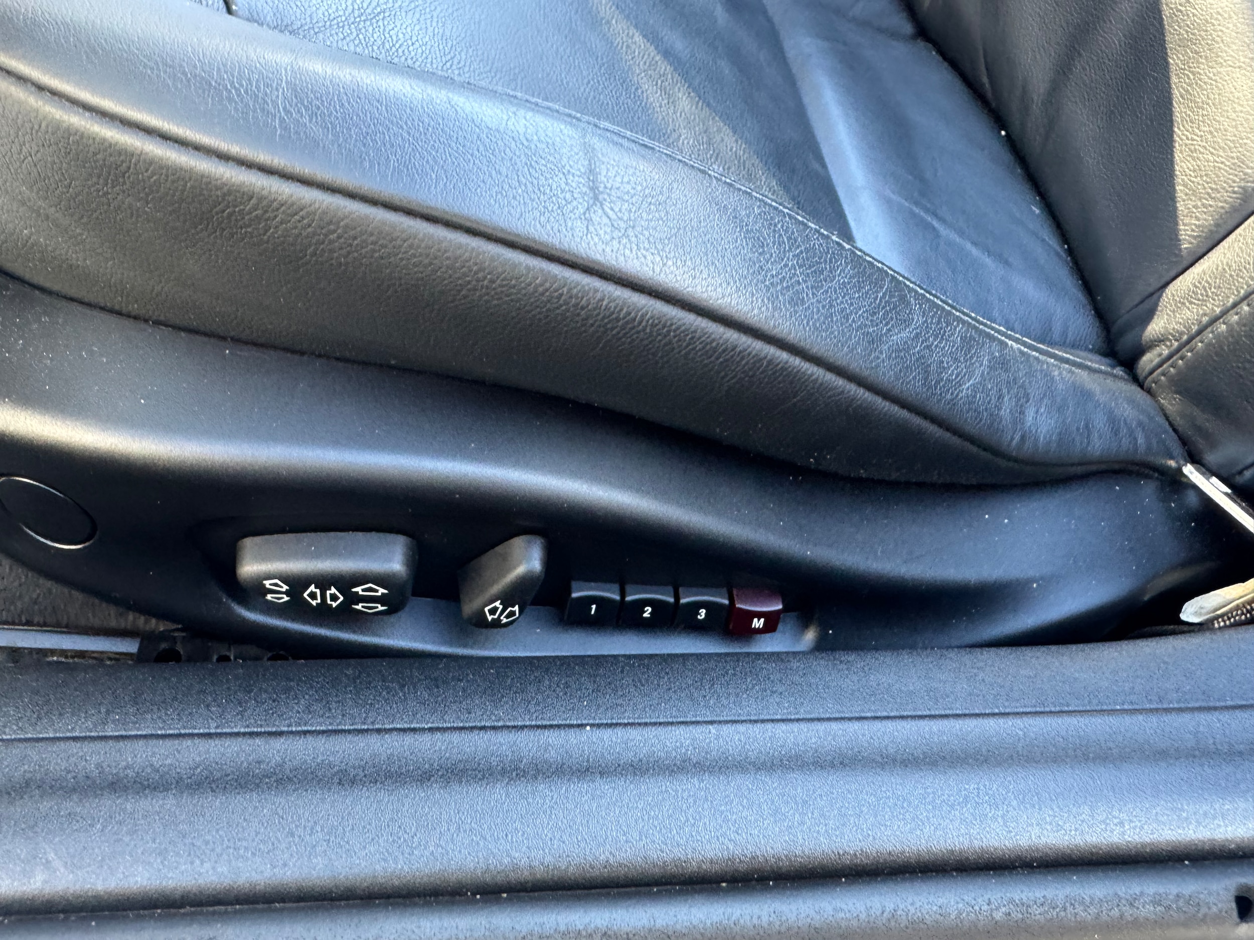 2006 BMW Z4 3.0i - Photo 8