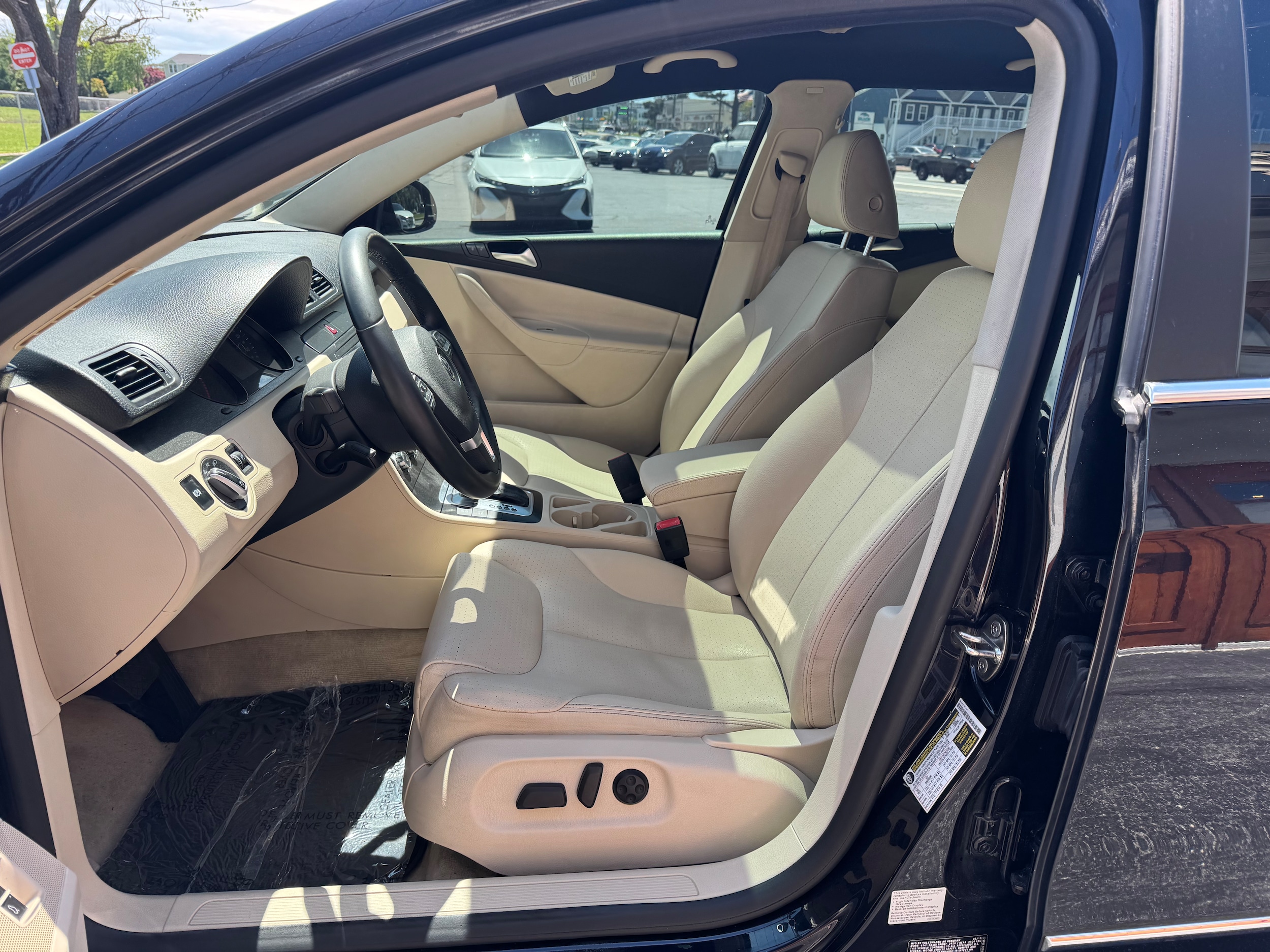 2010 Volkswagen Passat Komfort - Photo 8