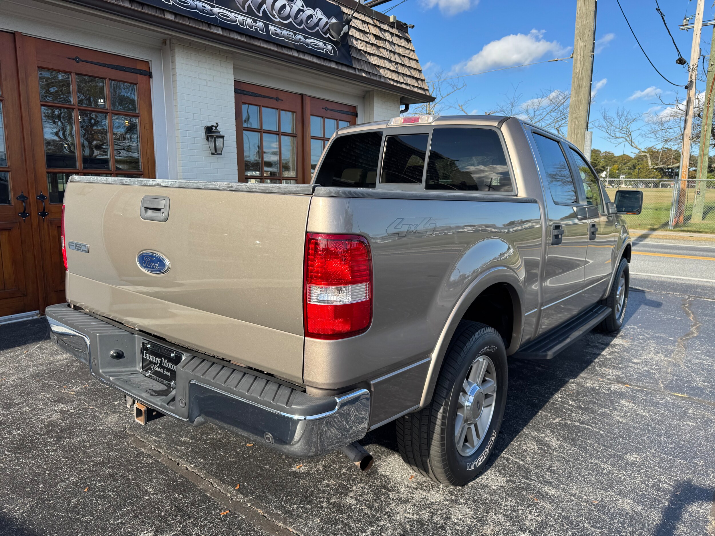 2005 Ford F-150 FX4 photo 3