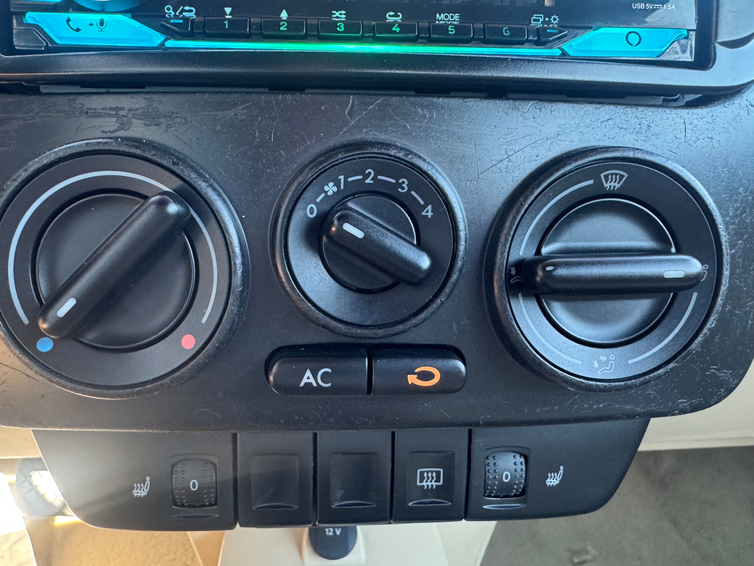 2005 Volkswagen New Beetle GLS - Photo 22