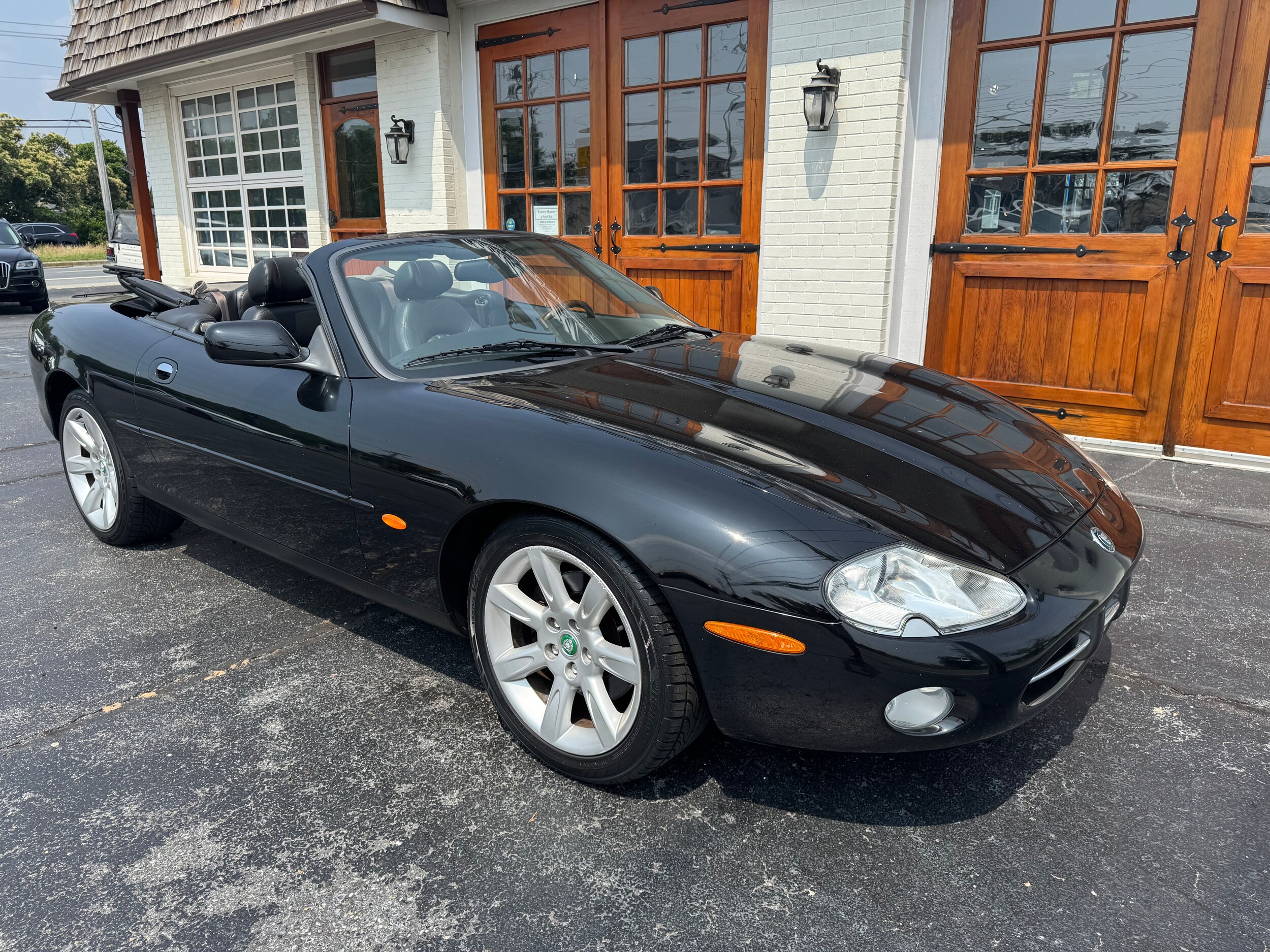 2003 Jaguar XK 8 Base Convertible photo 2