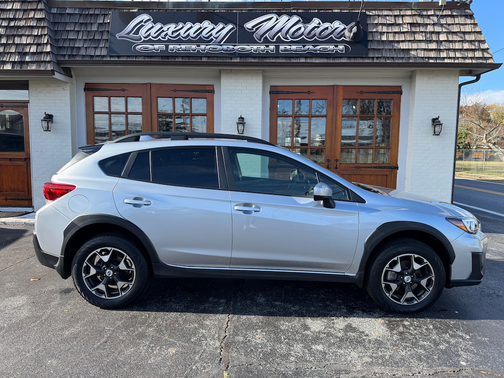 Used 2018 Subaru Crosstrek 2.0i Premium with Moonroof, Blind Spot Detection, Rear Cross Traffic Alert, and Starlink SUV
