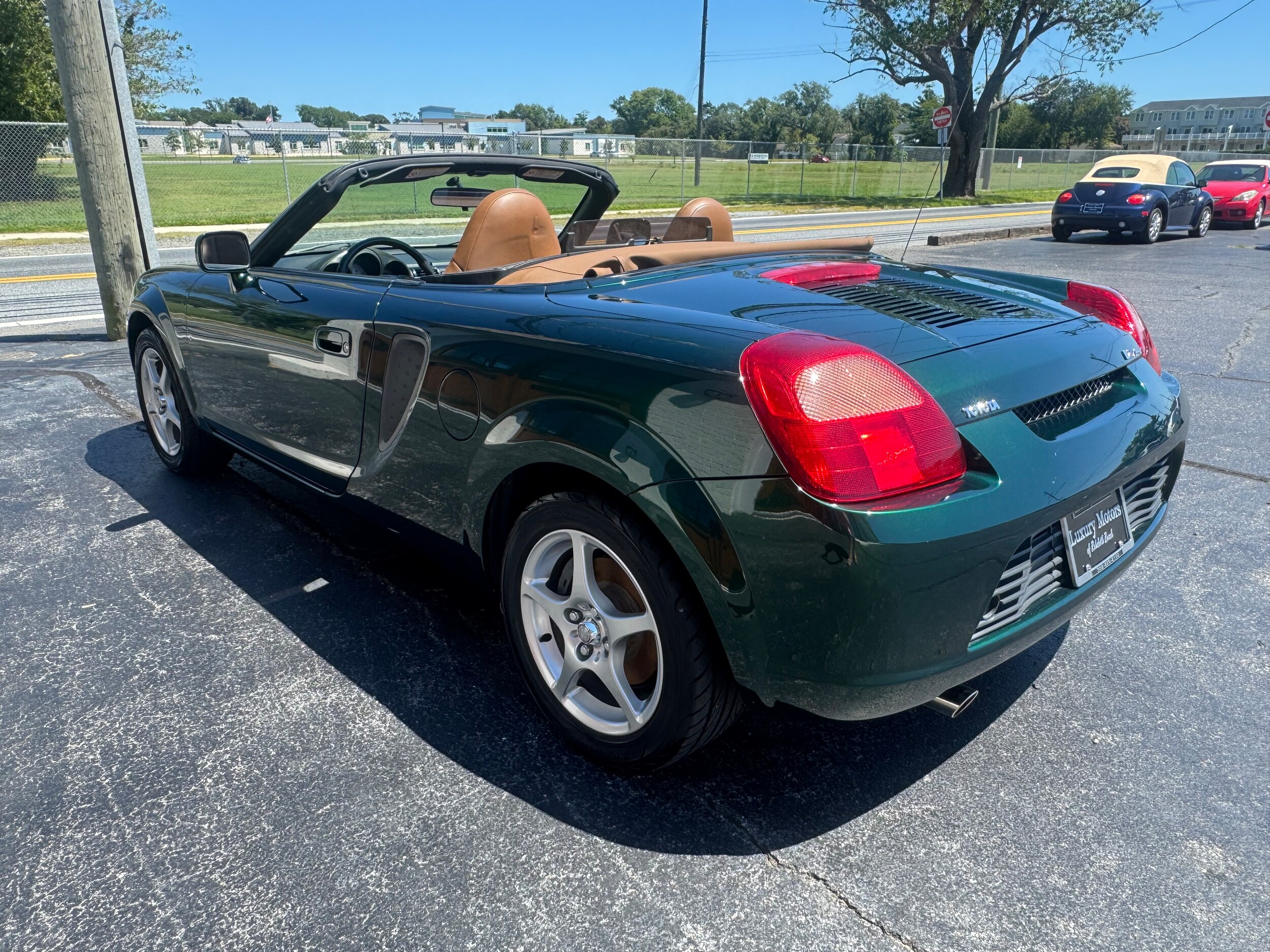 2002 Toyota MR2 Spyder photo 3