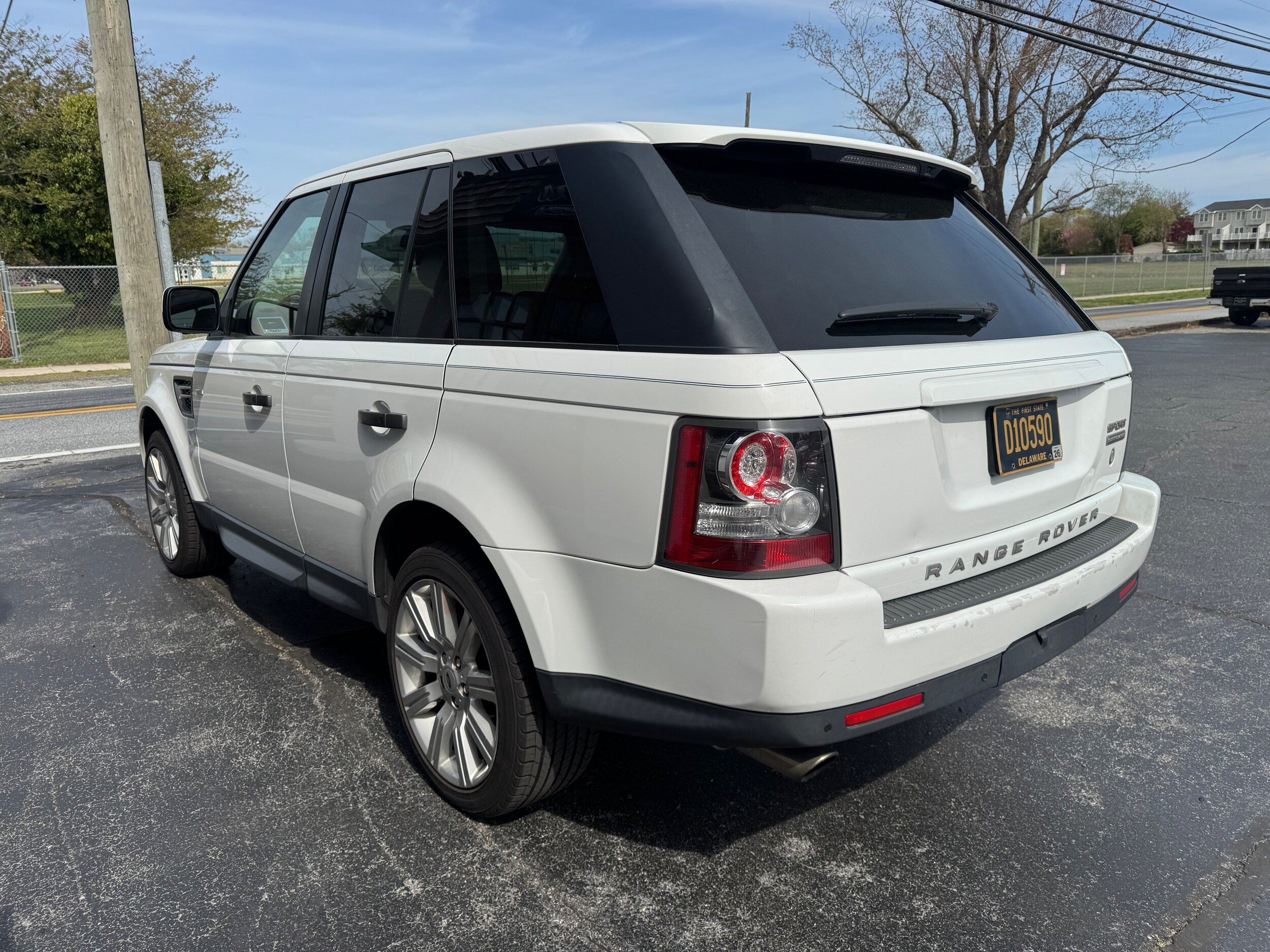 2011 Land Rover Range Rover Sport SuperCharged photo 4