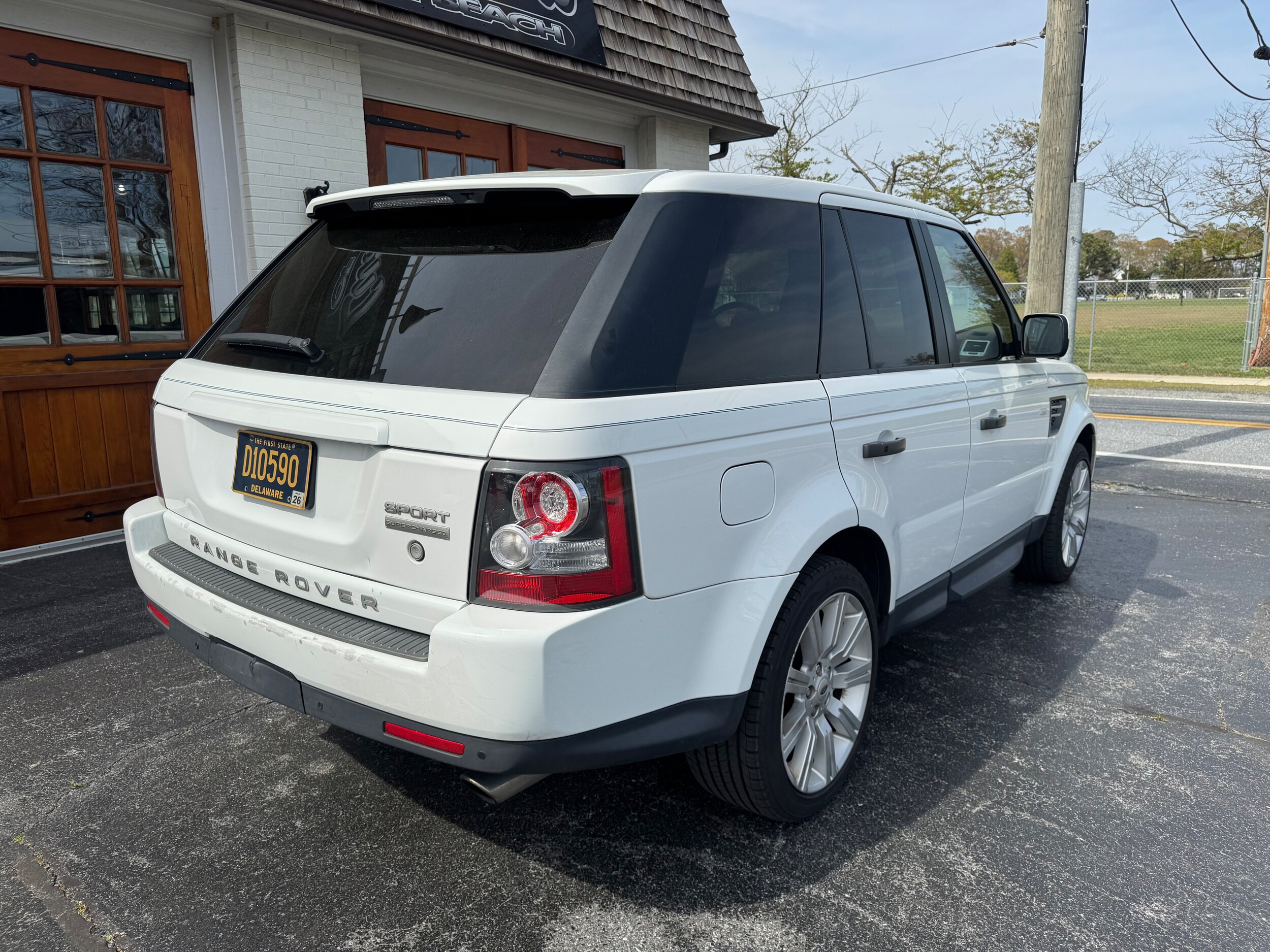 2011 Land Rover Range Rover Sport SuperCharged photo 3