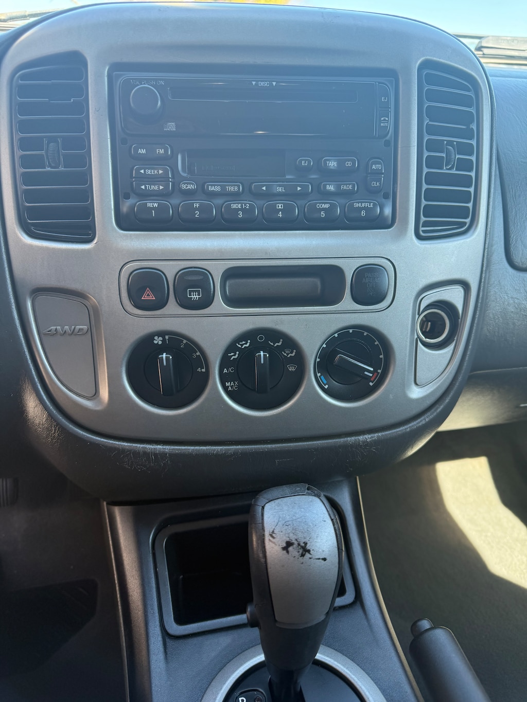 Used 2005 Ford Escape XLT 3.0L Automatic SUV