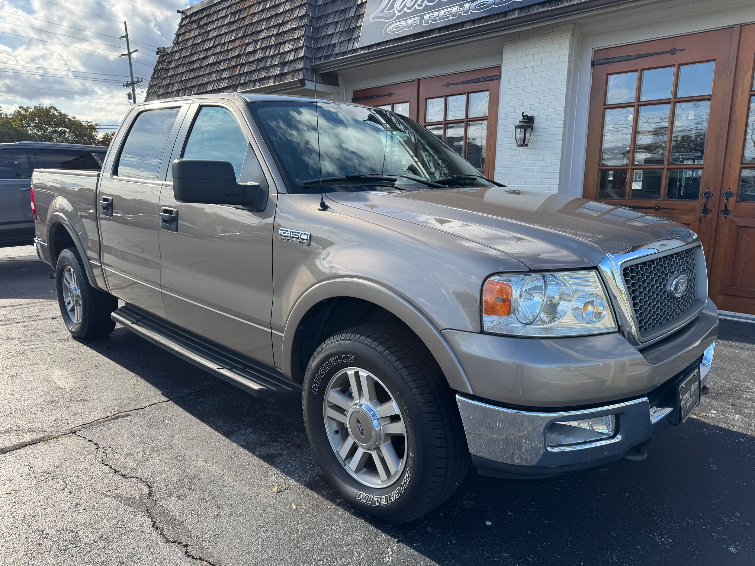 2005 Ford F-150 FX4 photo 2