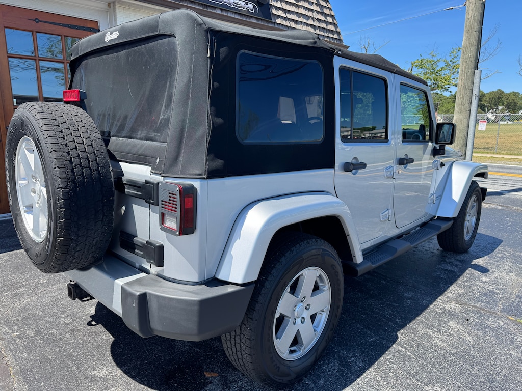 Used 2010 Jeep Wrangler Unlimited Sahara SUV