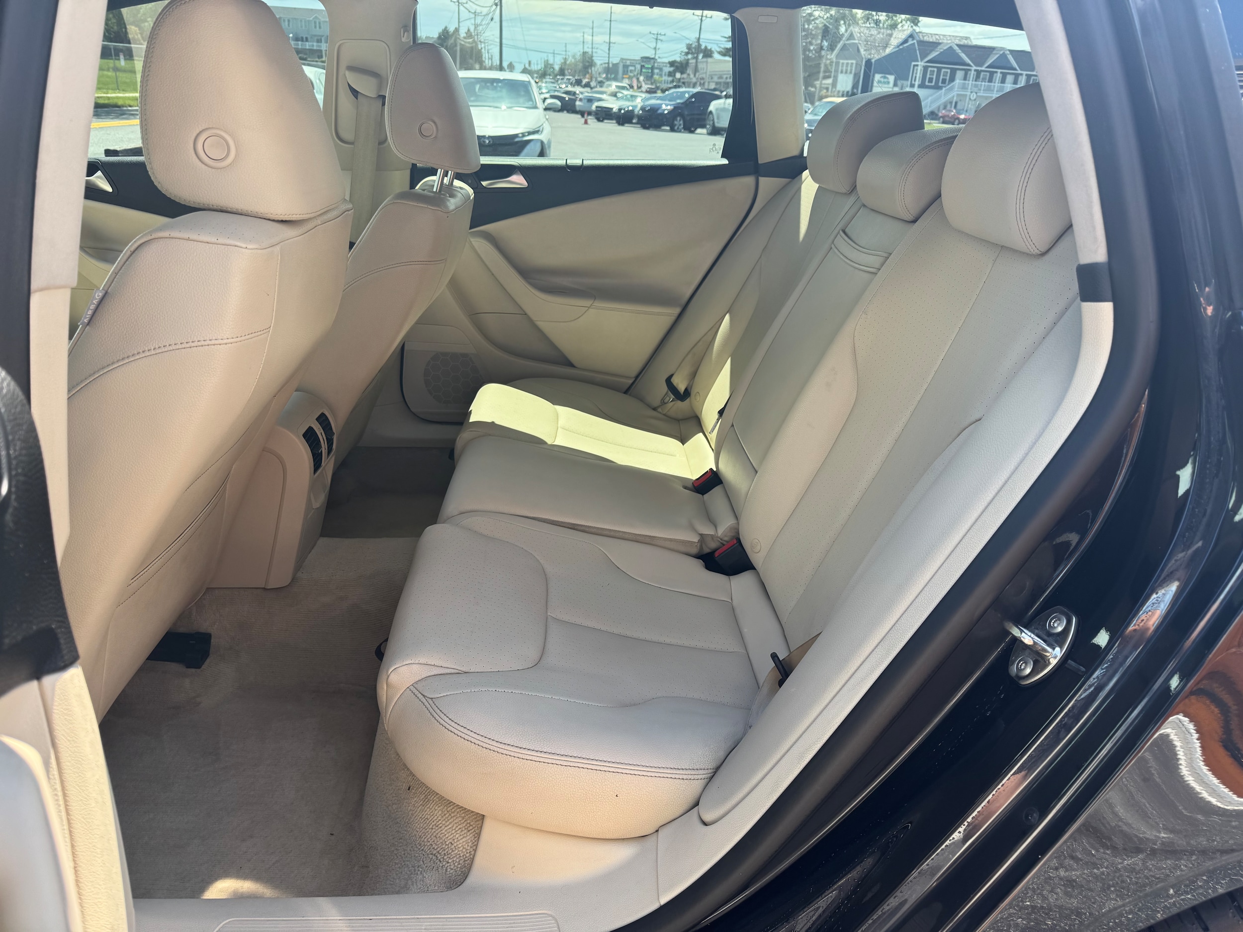 2010 Volkswagen Passat Komfort - Photo 28