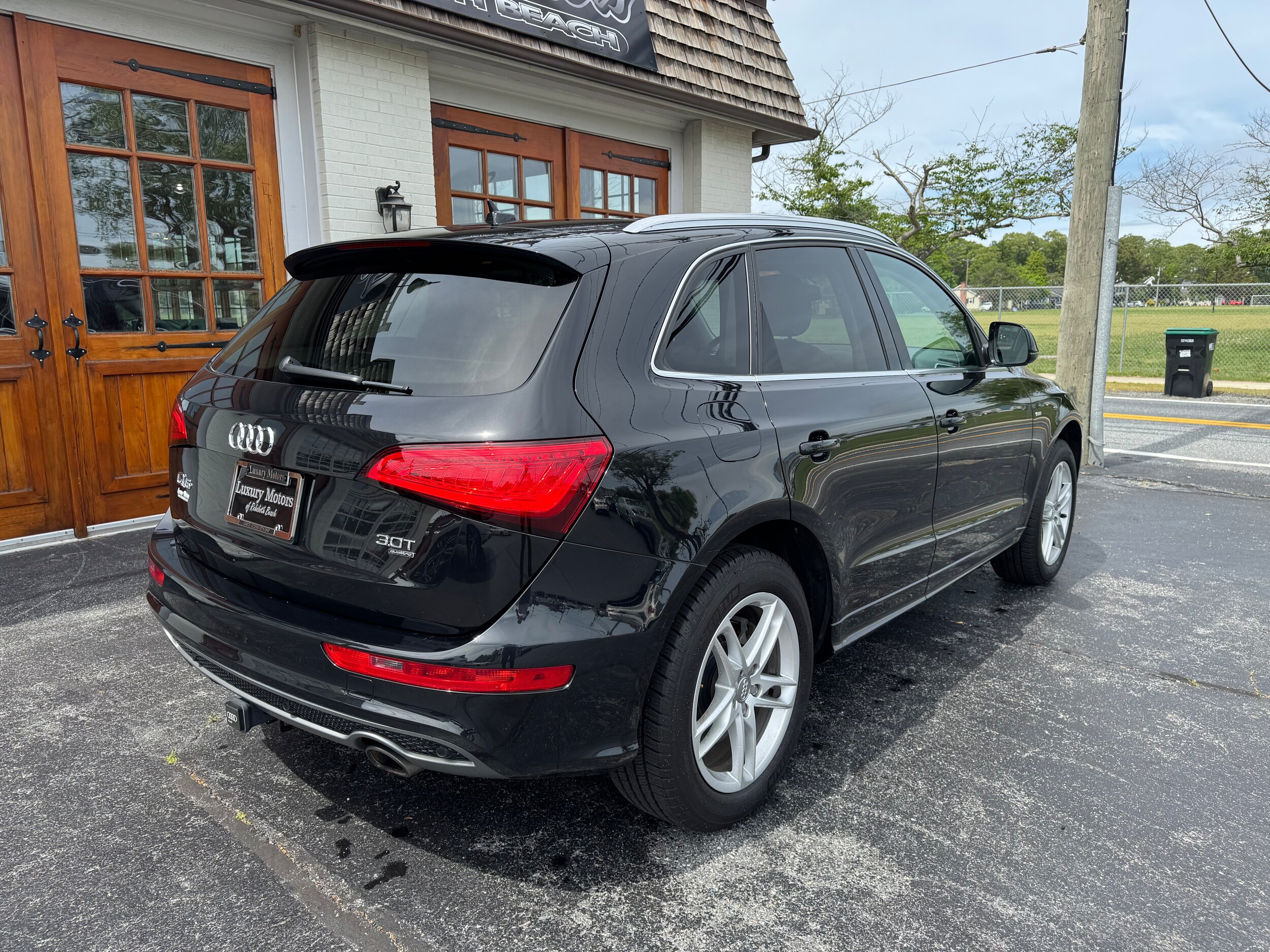 2013 Audi Q5 3.0T Prestige photo 3