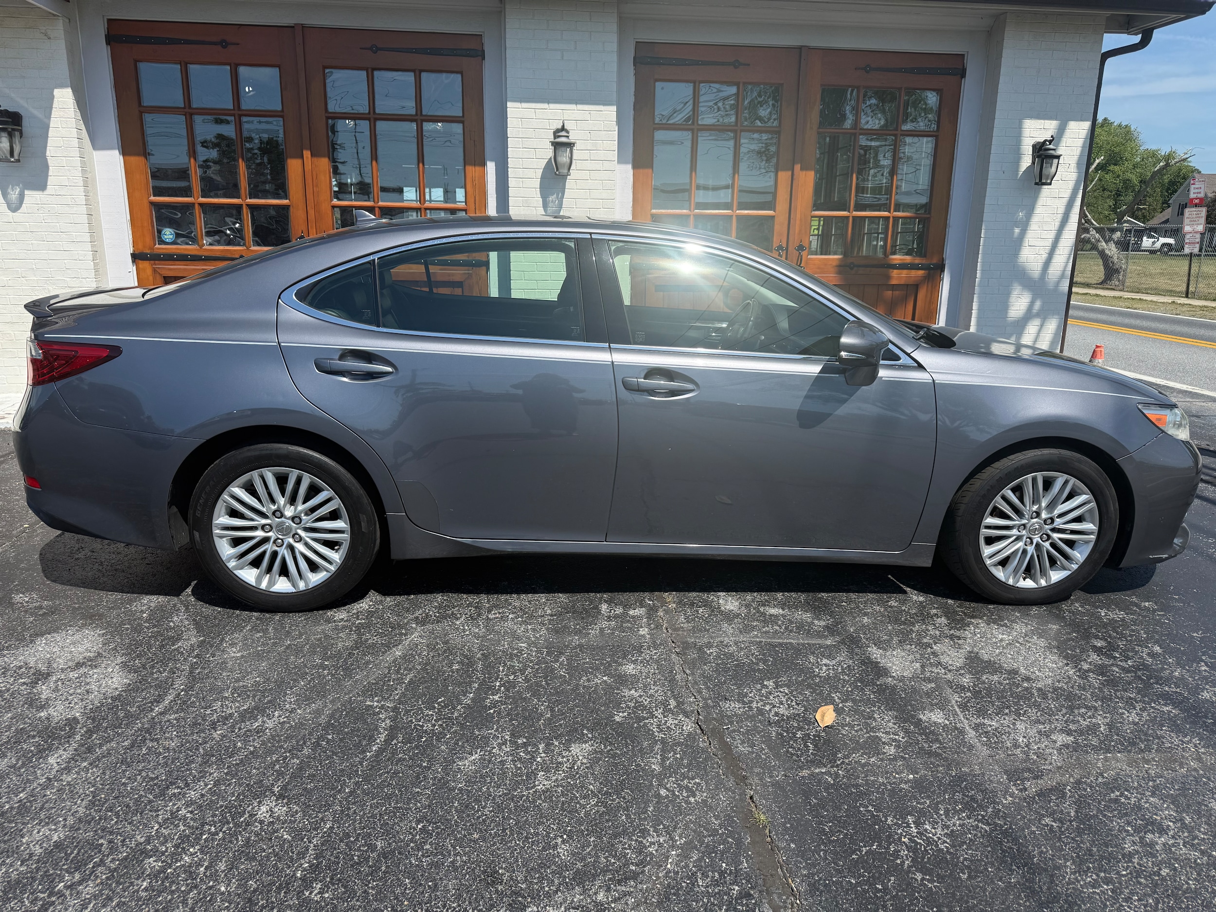 2013 Lexus ES 350 350's photo