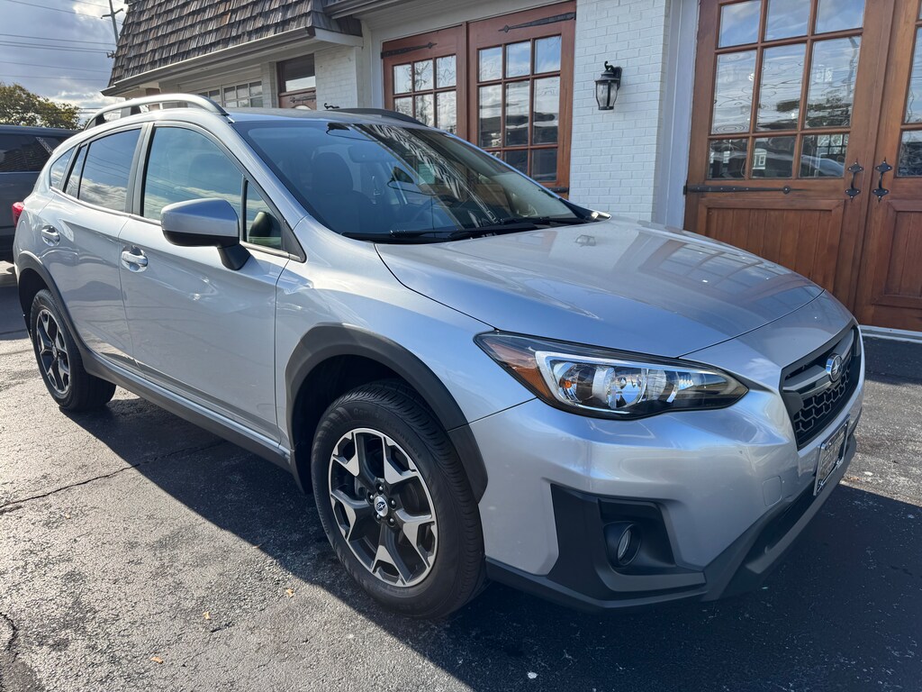 Used 2018 Subaru Crosstrek 2.0i Premium with Moonroof, Blind Spot Detection, Rear Cross Traffic Alert, and Starlink SUV