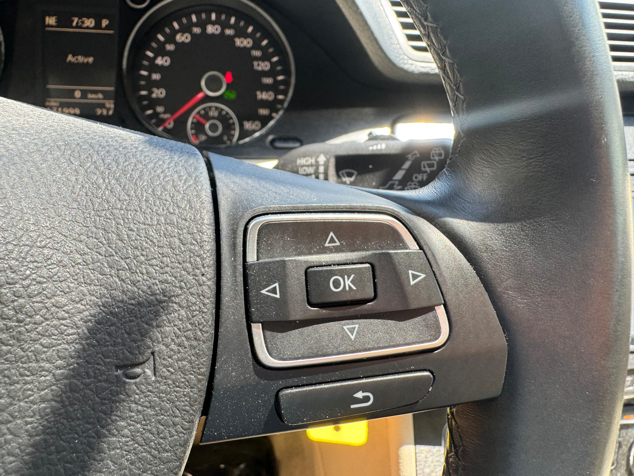 2010 Volkswagen Passat Komfort - Photo 14