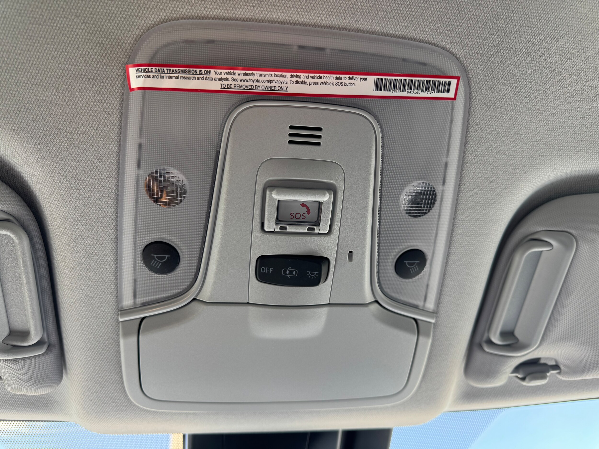 2022 Toyota Prius Prime photo 3