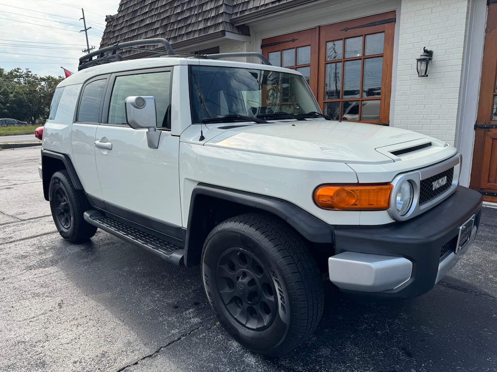 Used 2013 Toyota FJ Cruiser Base SUV