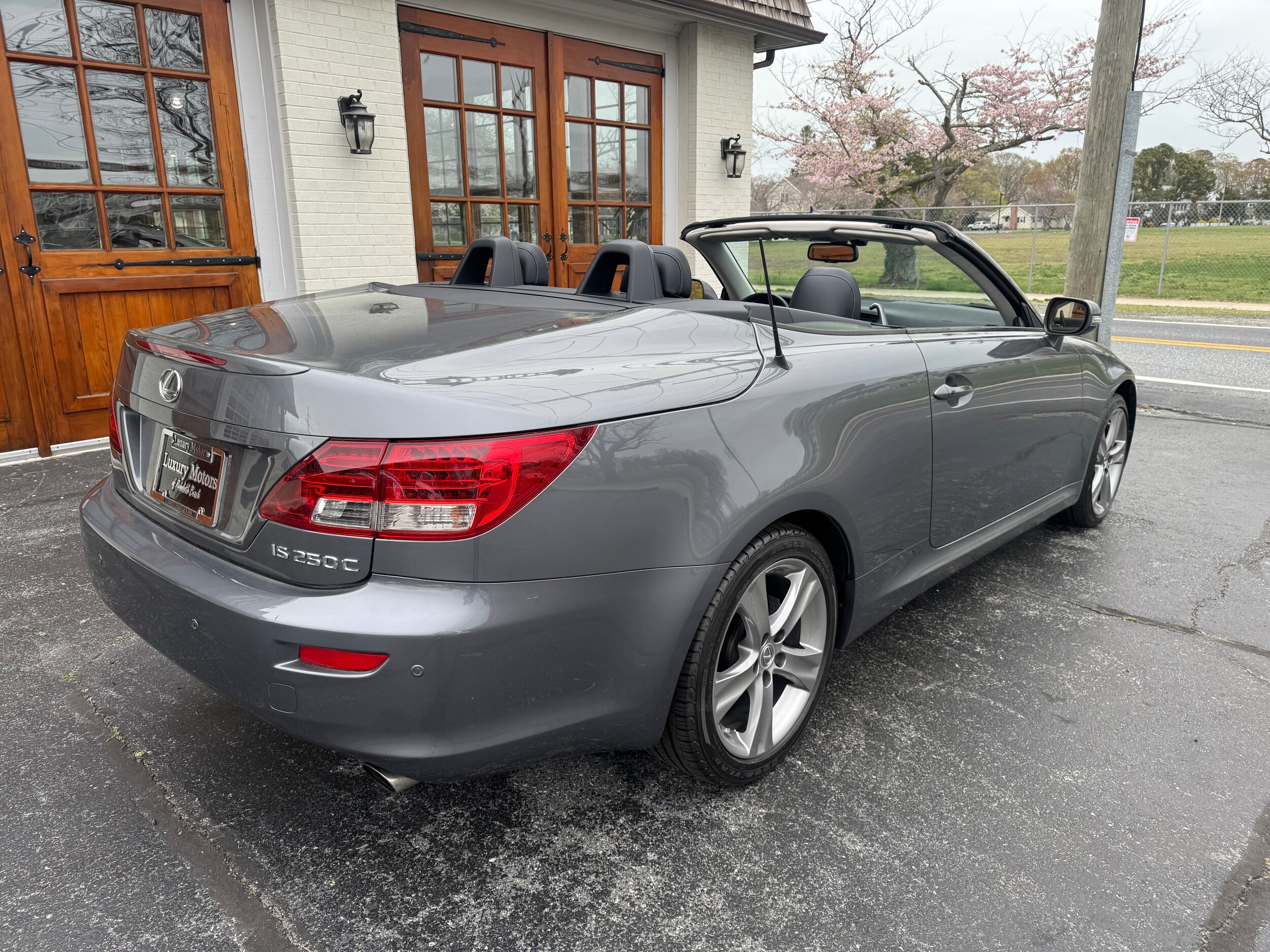 2013 Lexus IS 250C photo 4