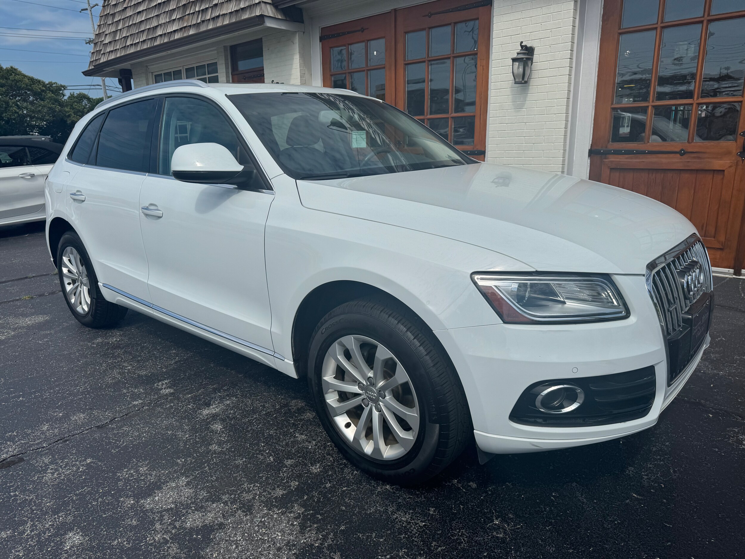 2015 Audi Q5 2.0T Premium Plus photo 2