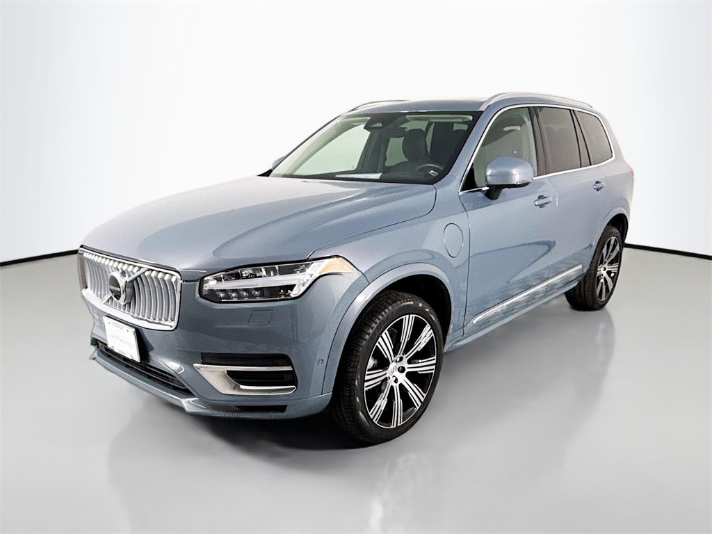 2023 Volvo XC90 Recharge Plug-In Hybrid T8 Plus 6 Passenger