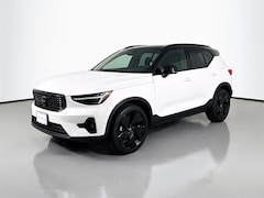 2026 Volvo XC40 B5 Ultra Black Edition AWD SUV