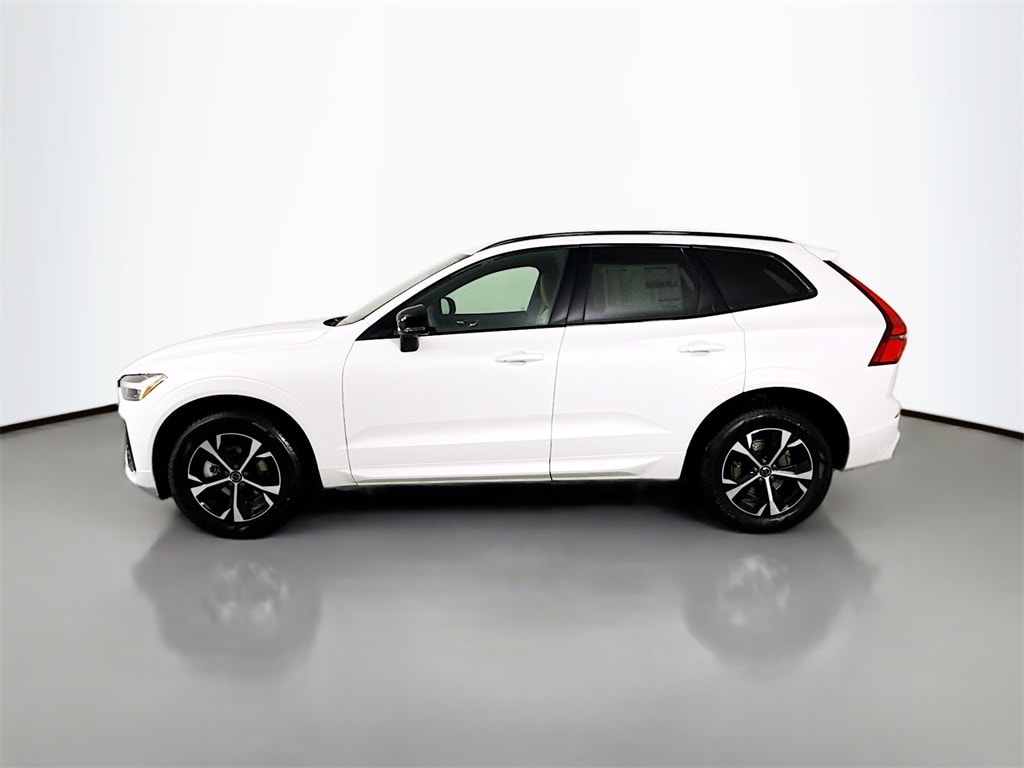 New 2026 Volvo XC60 B5 Core SUV