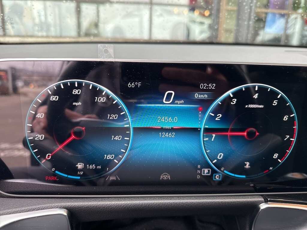 2021 Mercedes Benz GLB 250 4MATIC photo 4