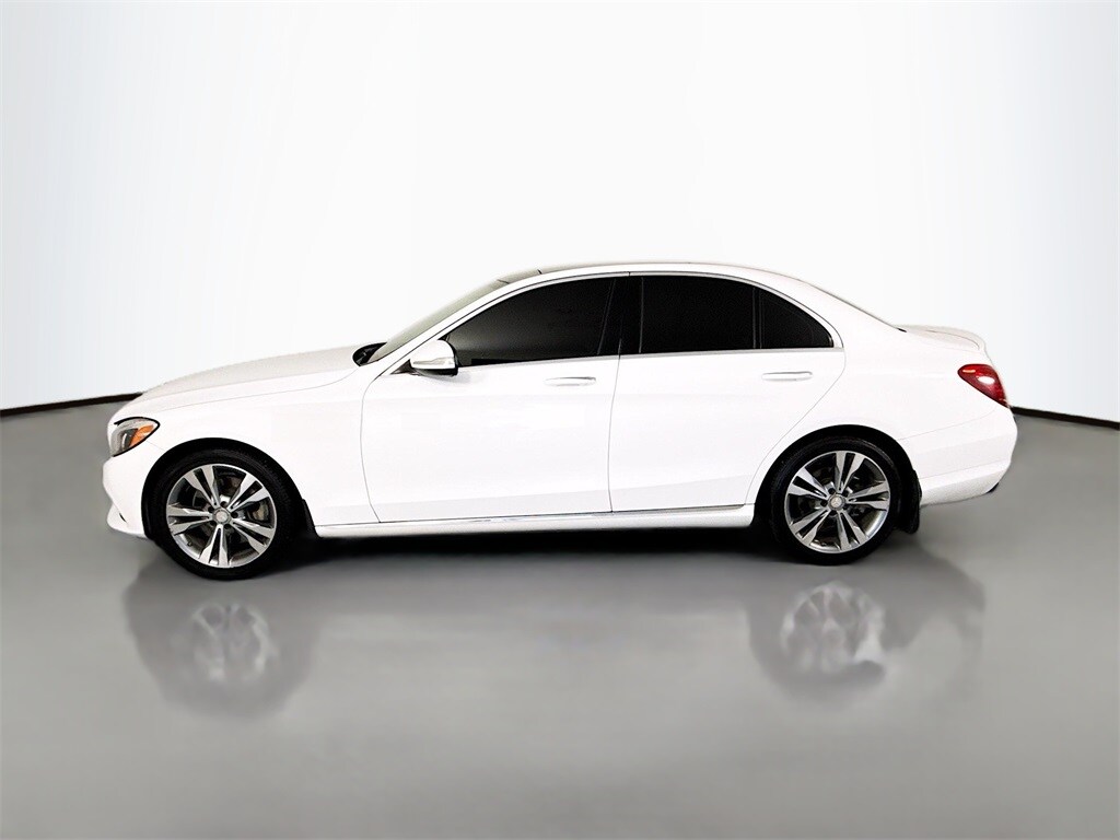 2015 Mercedes Benz C 300 4MATIC photo 2