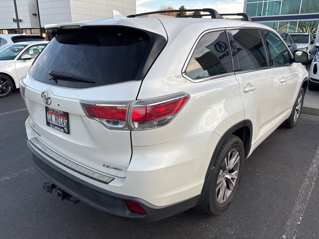 Used 2016 Toyota Highlander SUV
