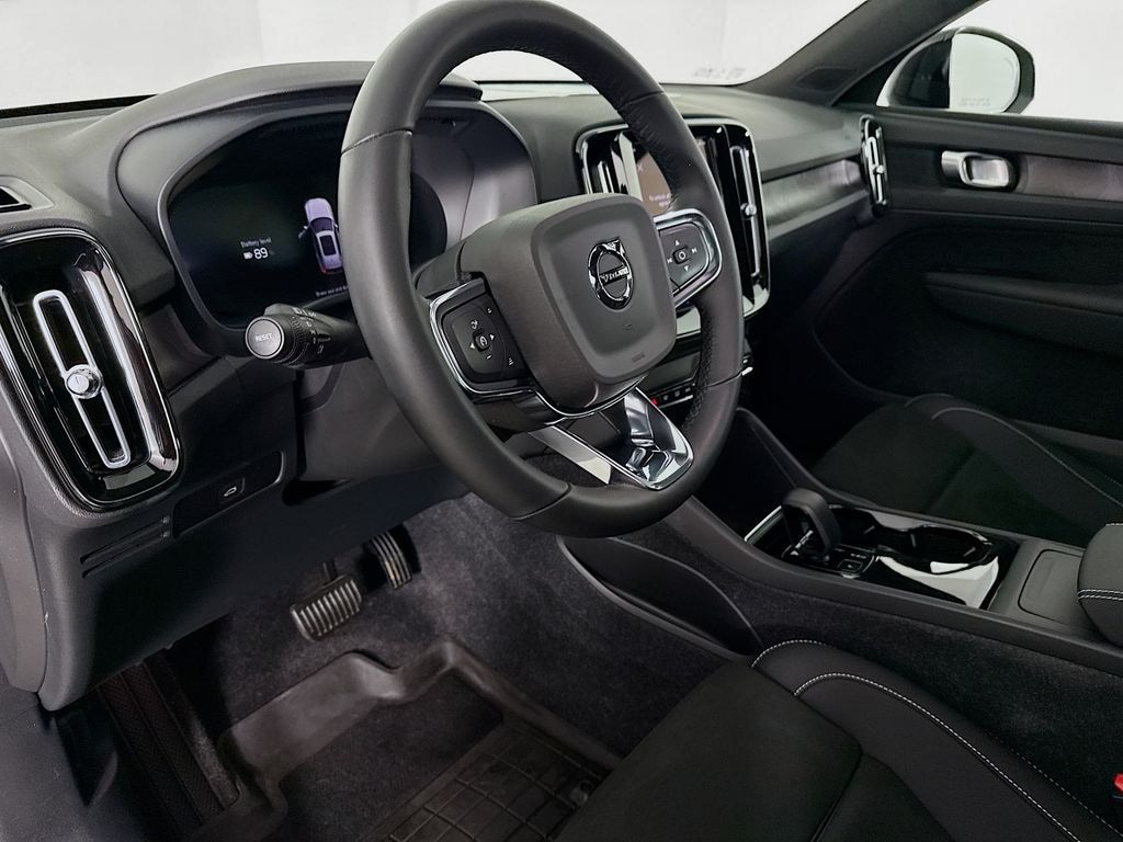 Certified 2023 Volvo XC40 Recharge Pure Electric Twin Plus SUV