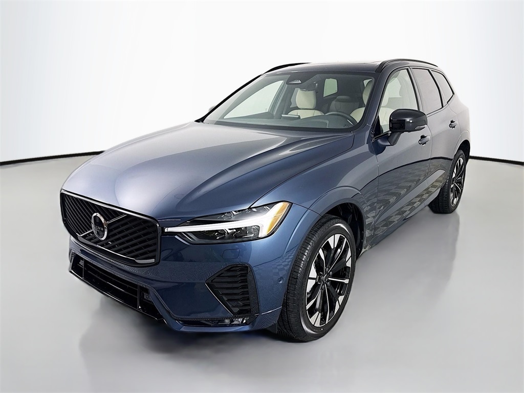 2026 Volvo XC60 B5 Plus Dark AWD's photo