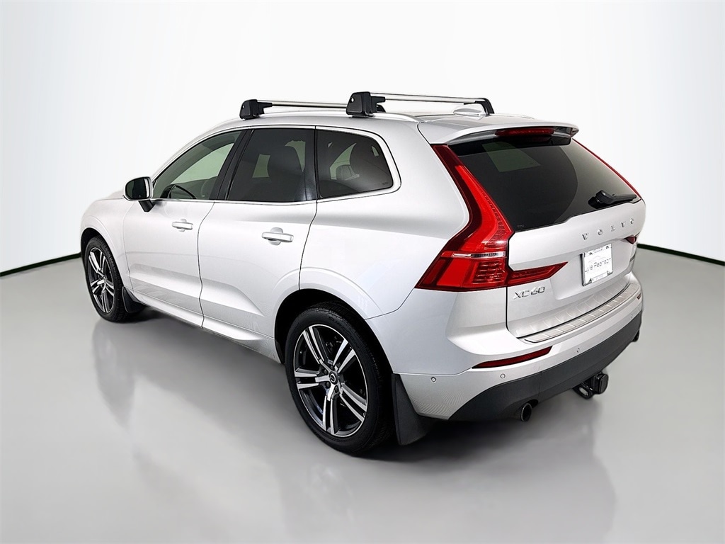 Used 2018 Volvo XC60 T5 Momentum SUV