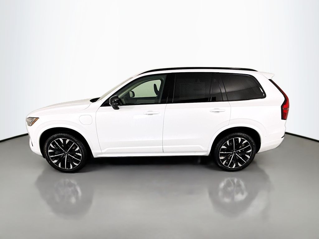 New 2026 Volvo XC90 plug-in hybrid T8 Ultra Dark Theme 7-Seater SUV