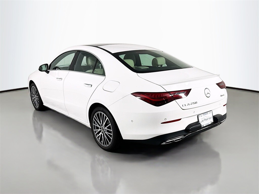 2025 Mercedes Benz CLA 250 4MATIC photo 3