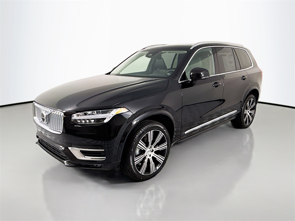 2025 Volvo XC90 SUV 