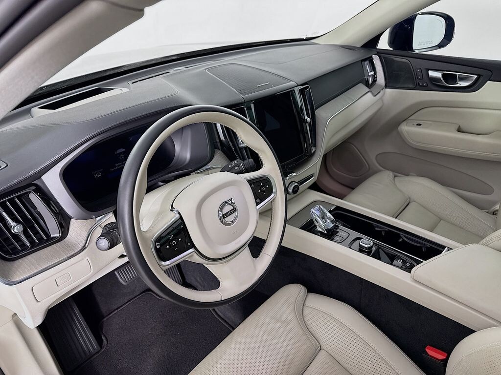 Certified 2023 Volvo XC60 B6 Ultimate Dark Theme SUV