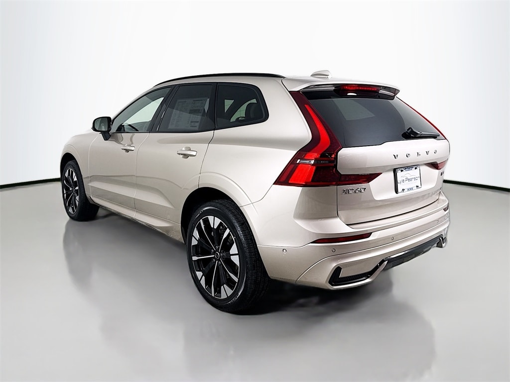 New 2026 Volvo XC60 B5 Plus SUV