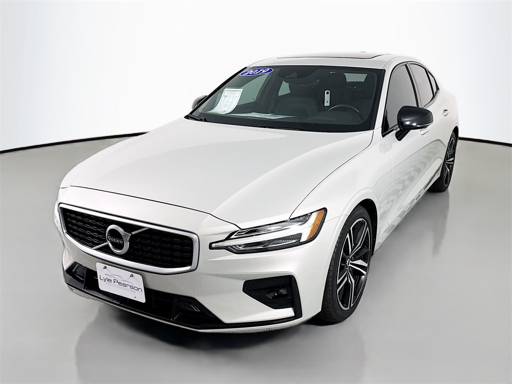2019 Volvo S60 Sedan 