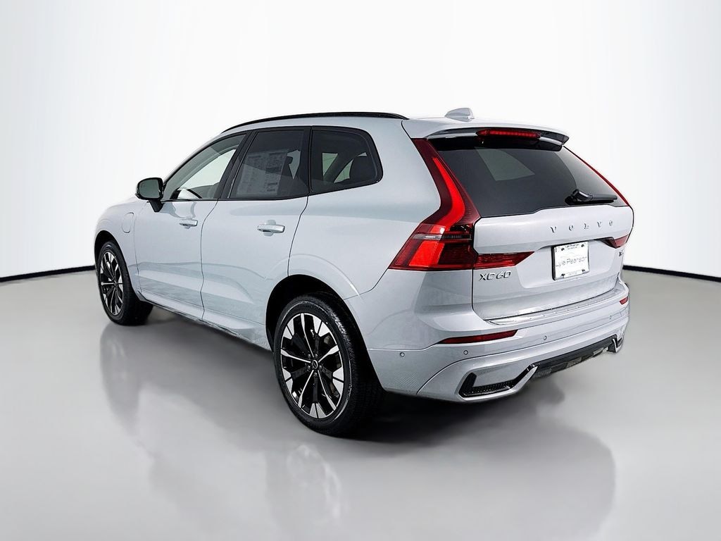 New 2026 Volvo XC60 plug-in hybrid T8 Plus SUV