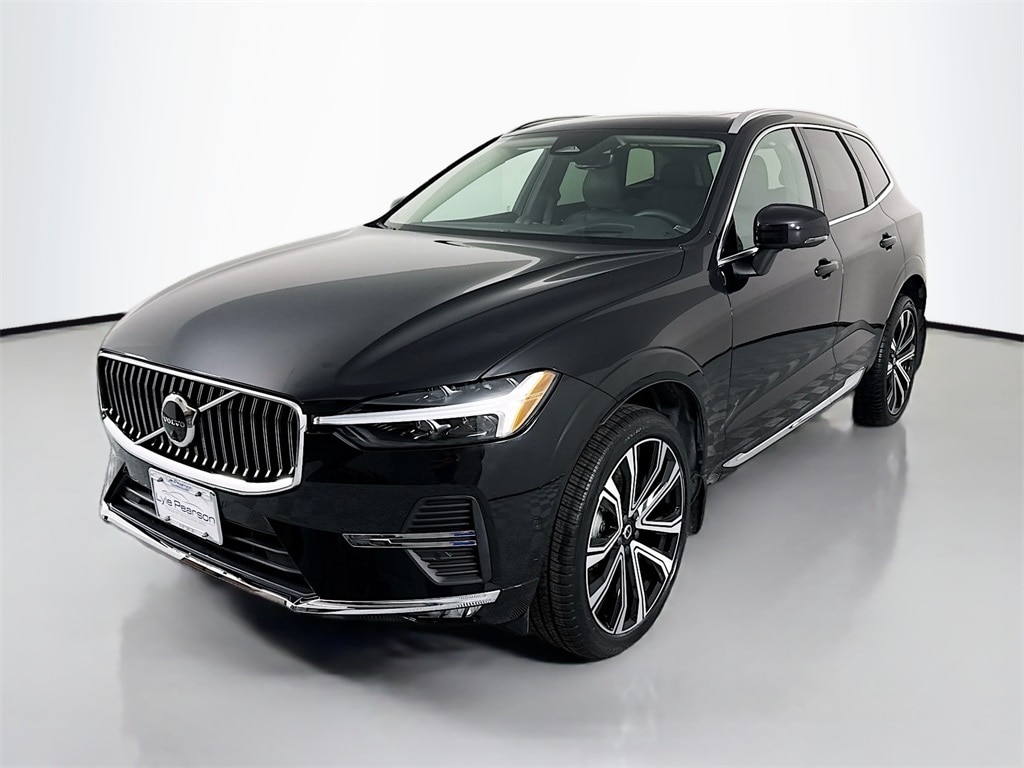 2023 Volvo XC60 B5 Ultimate Bright Theme