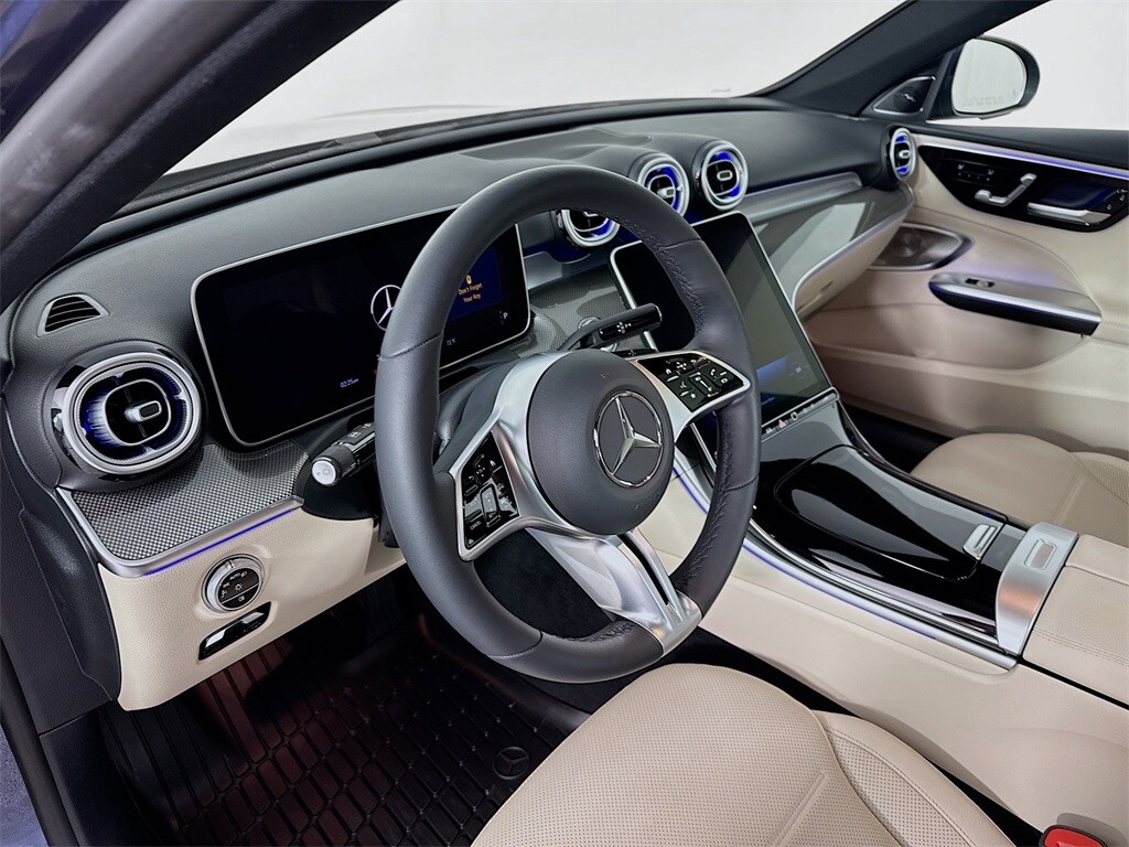 2025 Mercedes Benz C 300 4MATIC photo 4