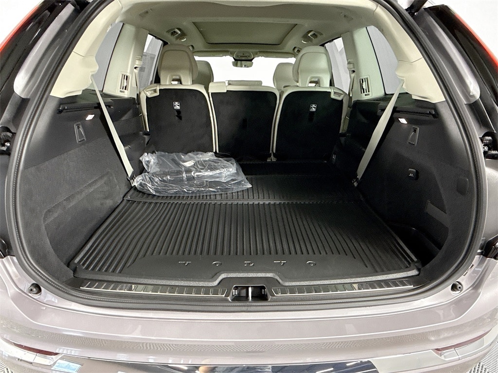 2026 Volvo XC90 Ultra - Photo 21
