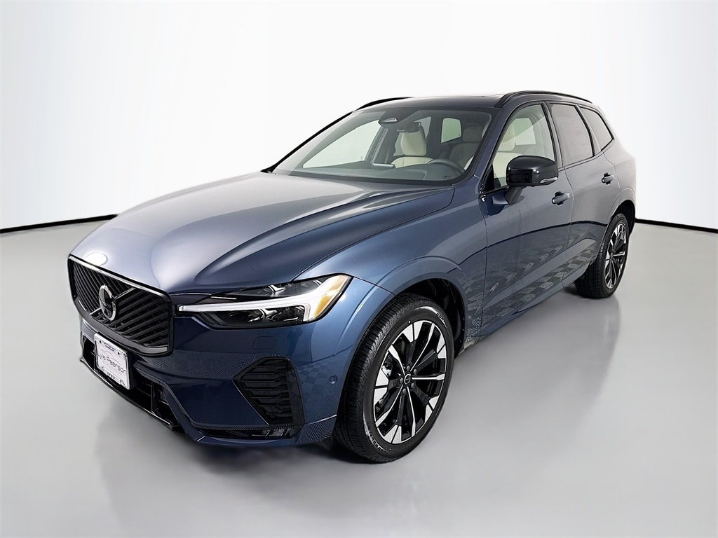 2026 Volvo XC60 B5 Plus Dark AWD's photo
