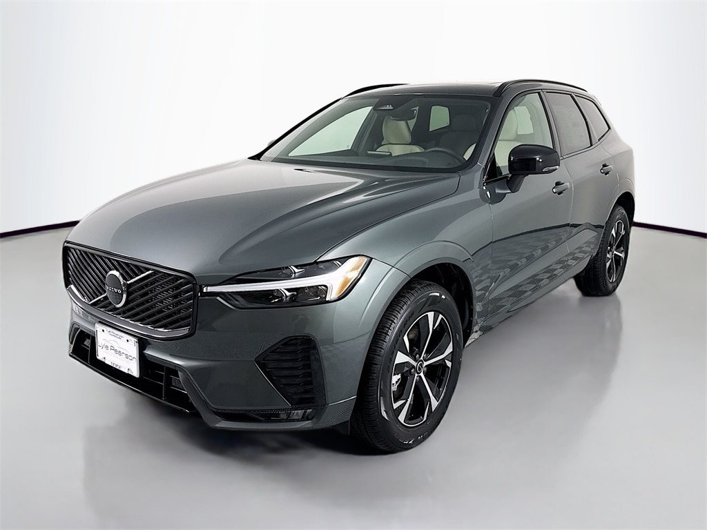 New 2026 Volvo XC60 B5 Core SUV