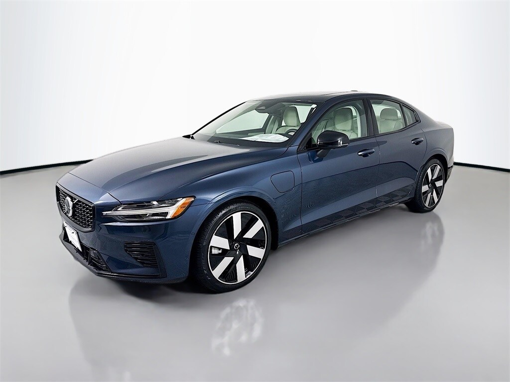 Certified 2024 Volvo S60 Recharge Plug-In Hybrid Ultimate Sedan