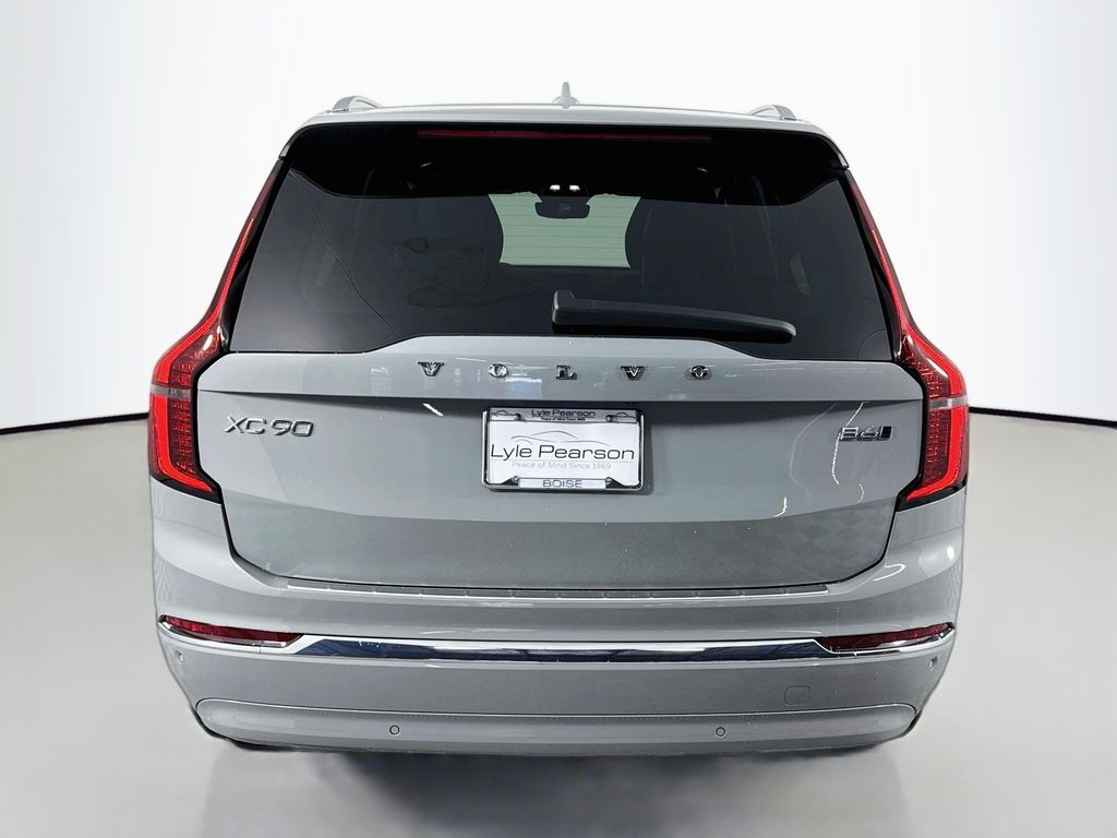 2026 Volvo XC90 Plus - Photo 10