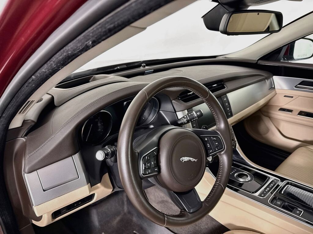 Used 2017 Jaguar XF 20d Prestige Sedan