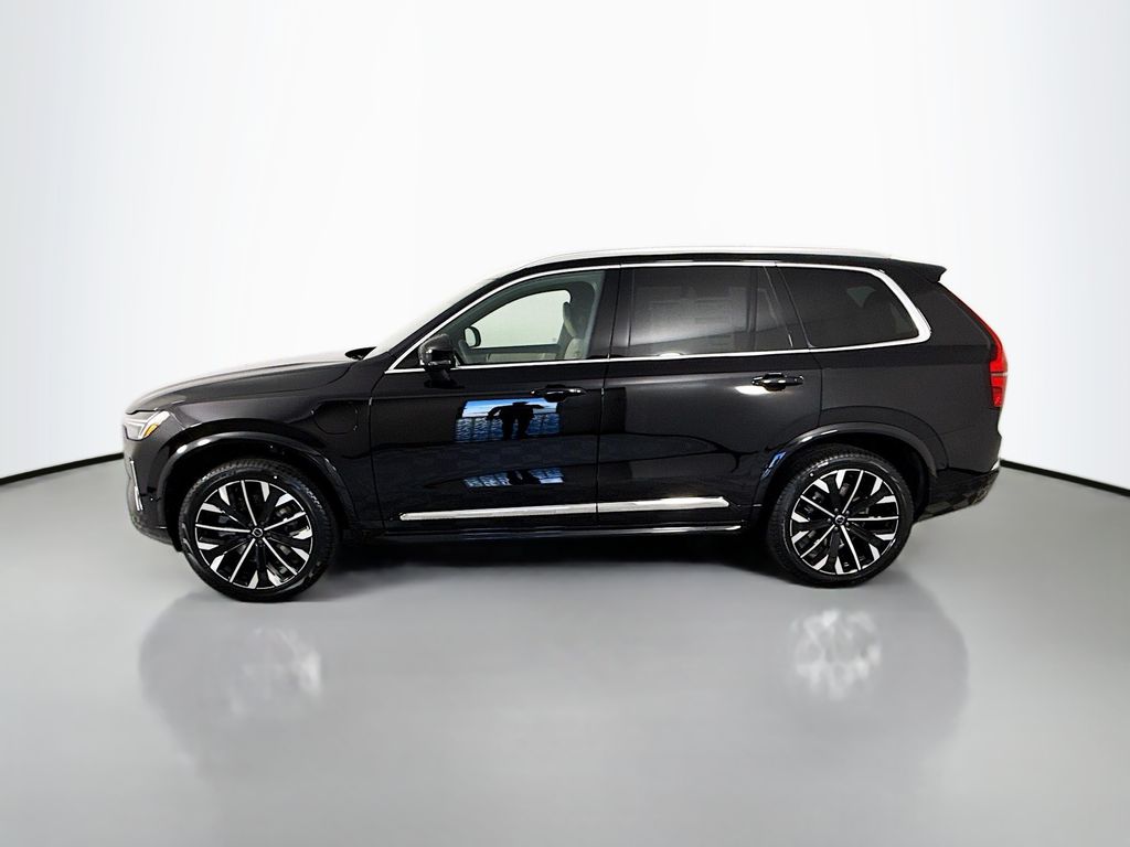 2026 Volvo XC90 T8 Recharge Ultra Bright 4WD's photo