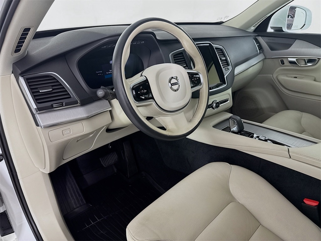 Certified 2023 Volvo XC90 B5 Core SUV