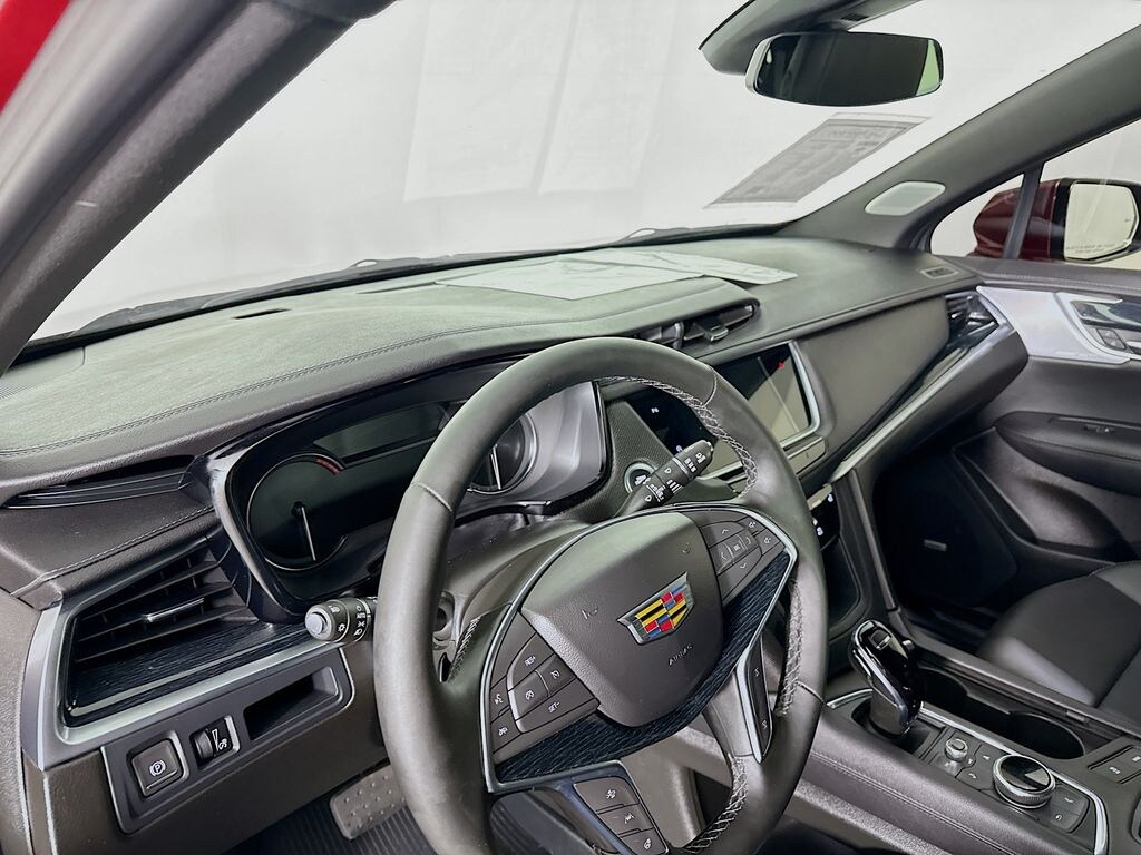 Used 2025 Cadillac XT5 Premium Luxury SUV