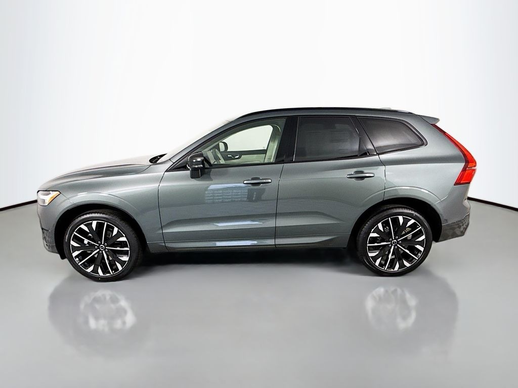 New 2026 Volvo XC60 B5 Ultra SUV