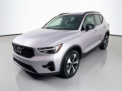 2026 Volvo XC40 B5 Plus AWD SUV